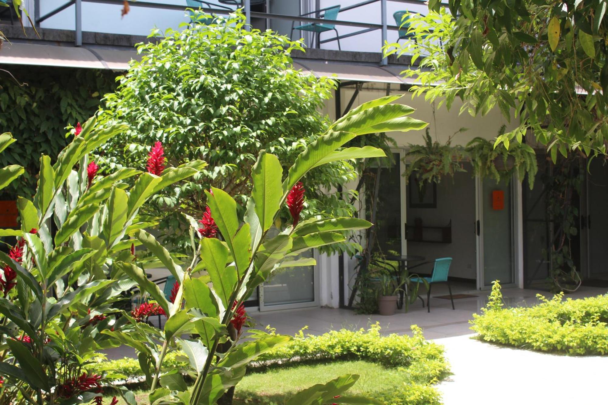 Cando Living In Avenue Aparthotel